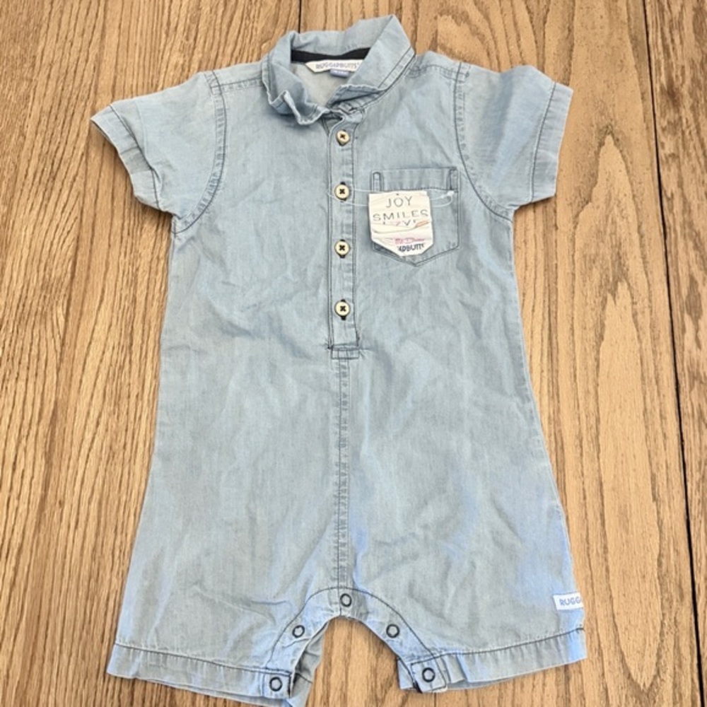 NWT Rugged Butt Kids Denim Short Sleeve Romper Sz 18-24 months BI